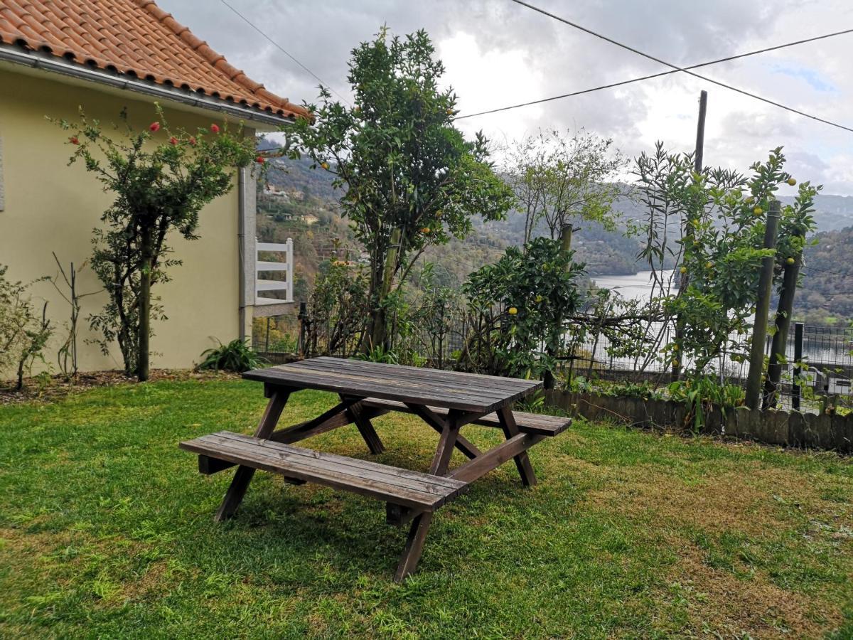 Vila Casa De Boucas São Pedro Exteriér fotografie